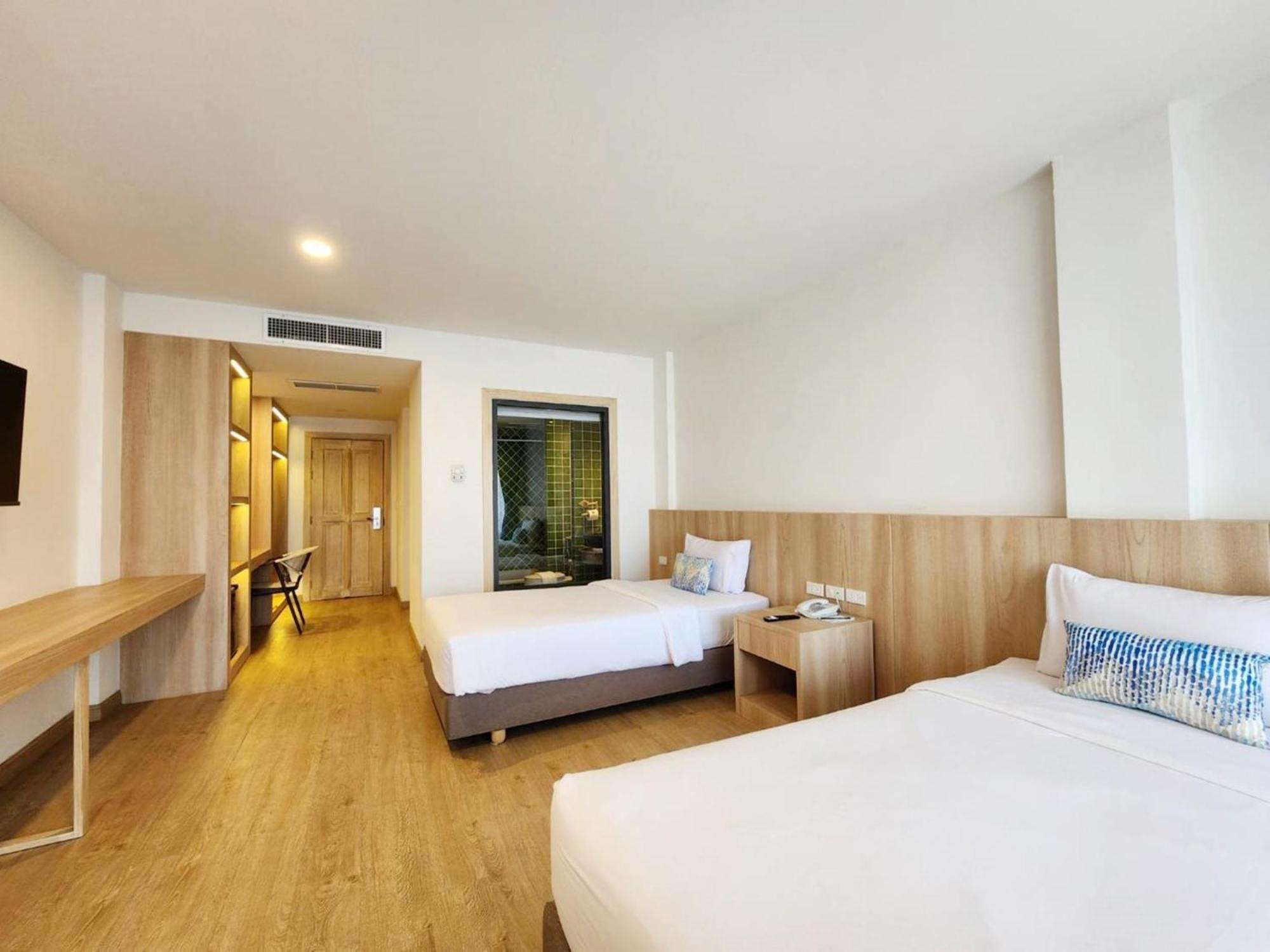 Namaka Resort Kamala - SHA Extra Plus Bagian luar foto